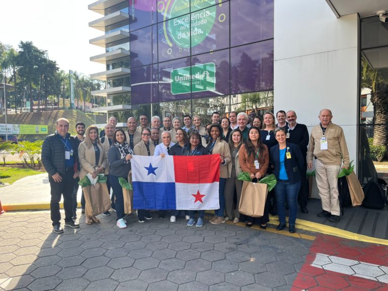 Panamá quer replicar práticas da Unimed e da Uniodonto em construção de hospital