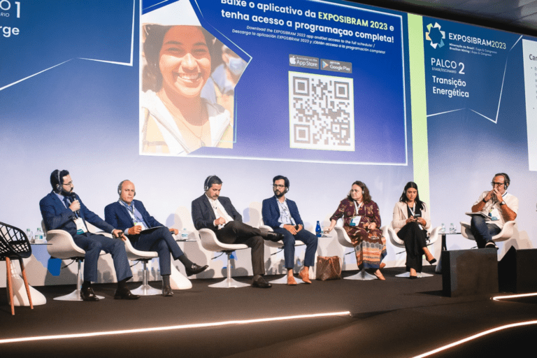 Cooperativismo mineral compartilha boas práticas na Exposibram