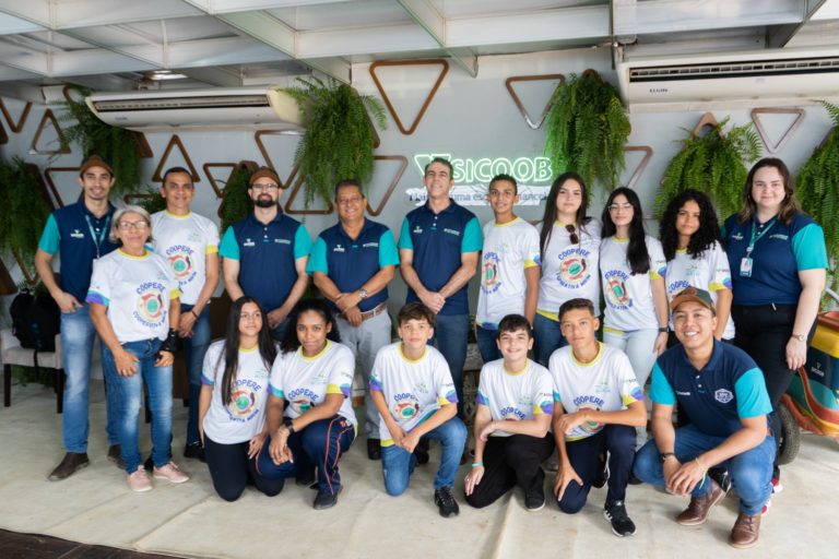 Coops mirins e escolares: empreendedorismo e solidariedade na prática