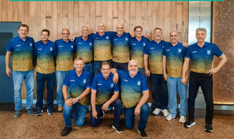 Sicoob patrocina seleção master masculina de basquete