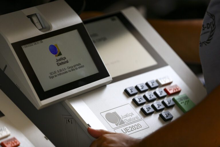 ELEIÇÕES 2024: Como as cooperativas podem participar?