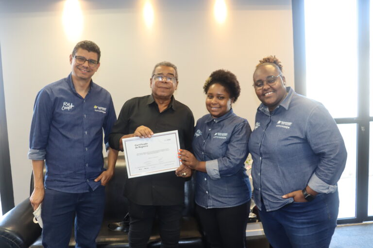 Coop Teen Senior e Coopacaf recebem Registro da OCB/RJ