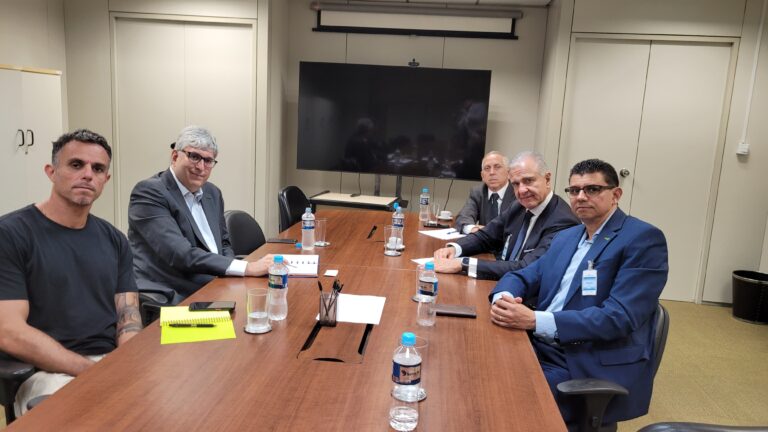 OCB/RJ e SUSEP debatem cooperativismo de seguros em encontro