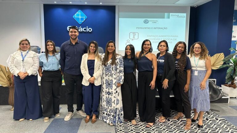 Essencial Core destaca o cooperativismo na valorização da enfermagem em palestra na Universidade Estácio de Sá