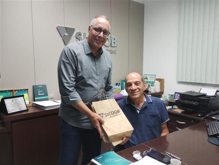 Sicoob Fluminense recebe a visita de Diretor da Inter TV