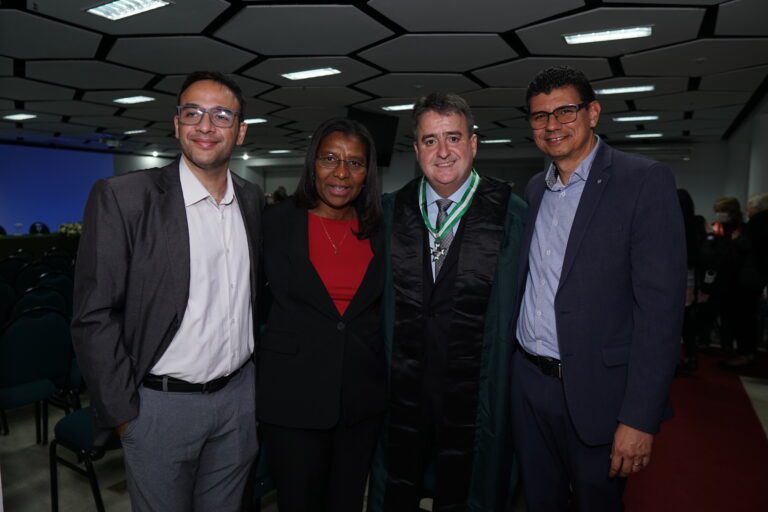 Joé Sestello, diretor presidente da Unimed Nova Iguaçu, assume como acadêmico titular da Academia de Medicina do Rio de Janeiro