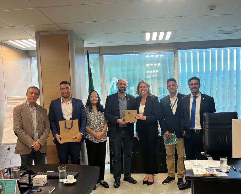 Sistema OCB debate fortalecimento do crédito cooperativo com o MIDR