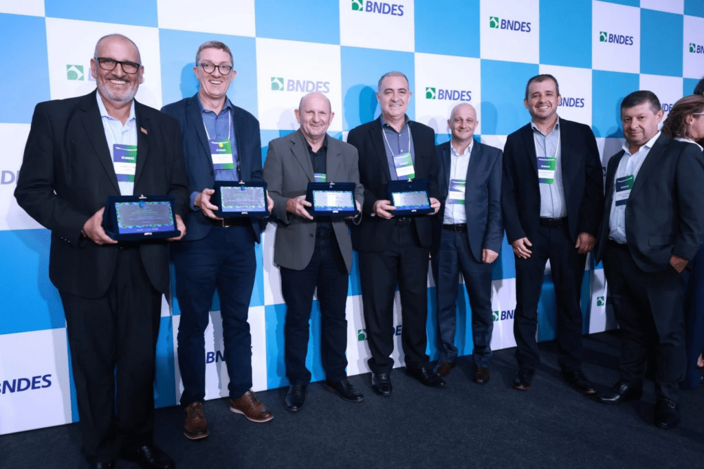 Cooperativas financeiras ampliam protagonismo em premiação do BNDES