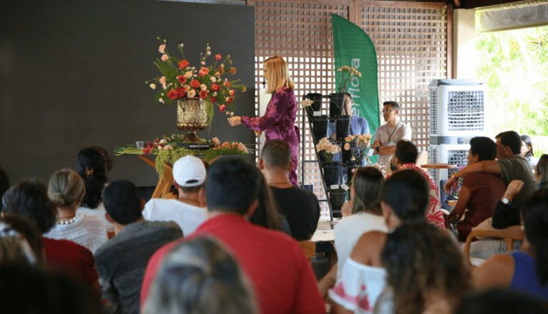 Cooperflora Conecta reúne mercado floral em Aracaju e amplia presença regional no Nordeste
