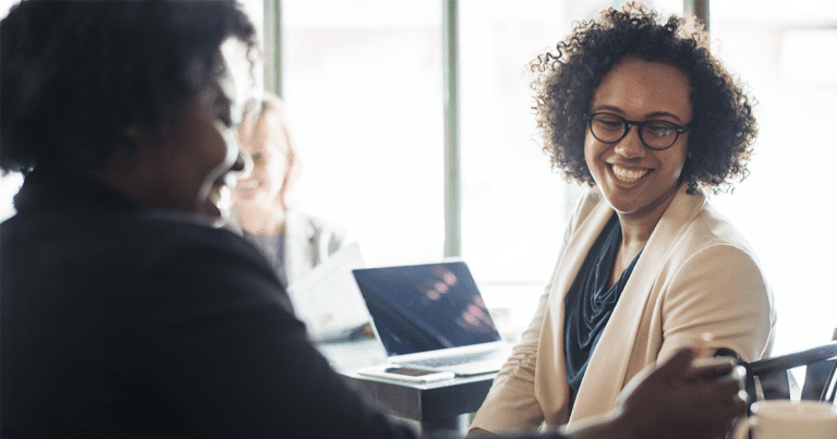 Encantar para permanecer: por que a experiência virou fator decisivo para as cooperativas