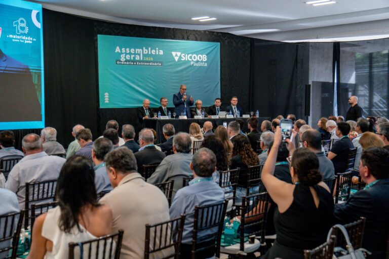 Assembleia Geral do Sicoob Paulista destaca economia de R$ 220 milhões por cooperados