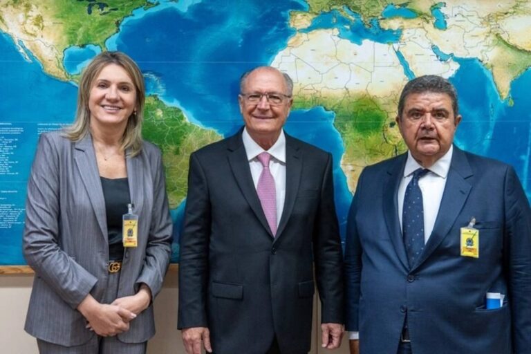 Agenda prioritária do cooperativismo é apresentada a Alckmin