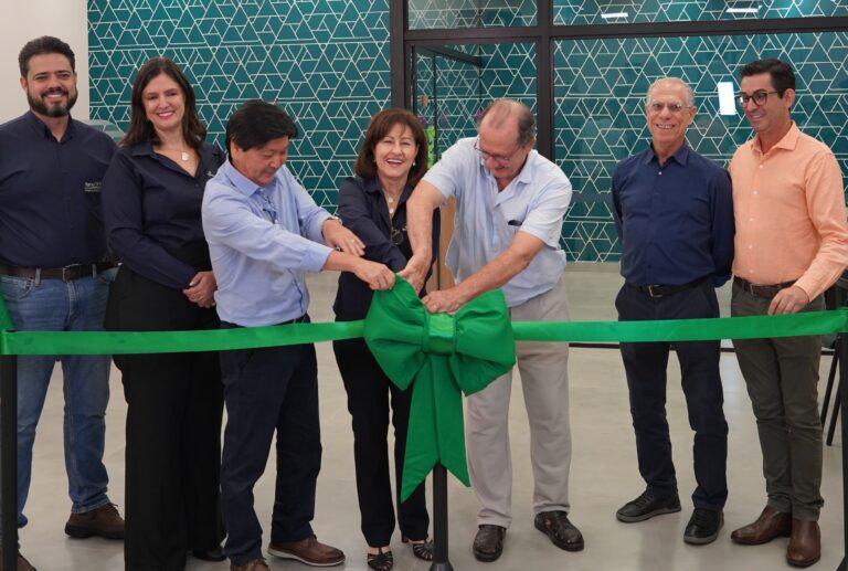 Credicocapec inaugura posto de atendimento em Capetinga  MG