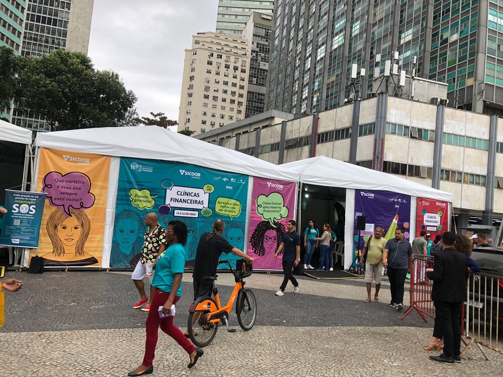 Sicoob Unimais Rio promove orientação financeira gratuita no Rio de Janeiro