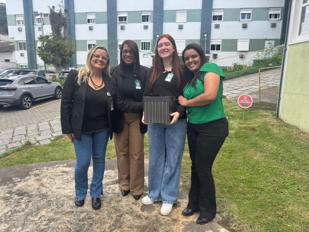 Jovem Aprendiz da Unimed Petrópolis é destaque entre 24 mil estudantes do CIEE Rio