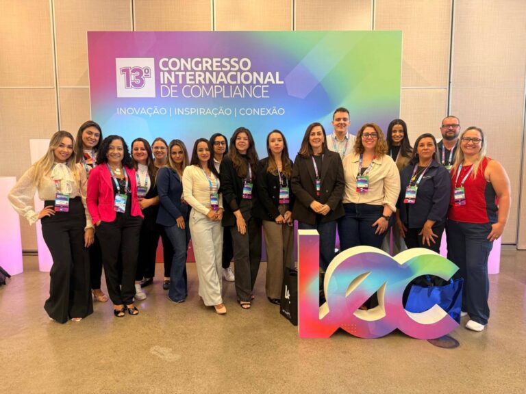 Cooperativas participam de 13º Congresso Internacional de Compliance
