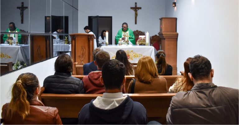Missa de ação de graças aos 05 anos do Hospital Unimed Regional Jaú é realizada na Capela Nossa Senhora da Saúde