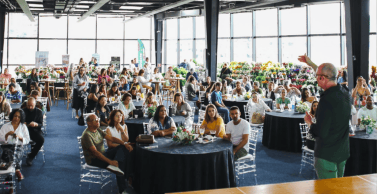 Cooperflora abre agenda regional de 2026 em Uberlândia com foco em desenvolvimento territorial