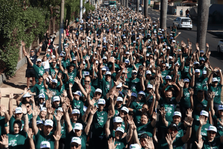 Caminhada Unimed movimenta Lençóis Paulista com saúde e solidariedade