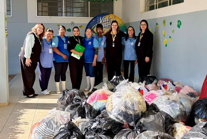 Campanha do Agasalho da Unimed Amparo beneficia 14 instituições com mais de 5,2 mil peças arrecadadas