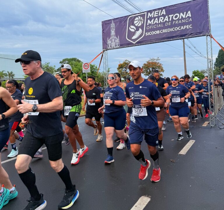 Meia Maratona Ofical de Franca Sicoob Credicocapec reúne mais de 1.500 atletas para corrida histórica em Franca