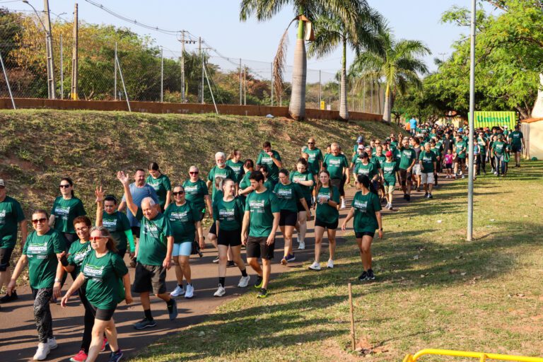 Unimed Prudente participa da 1ª edição das Caminhadas Unimeds Paulistas