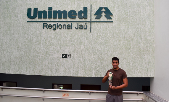 Atleta paralímpico gabriel luan, patrocinado pela amu jaú, garante vagas no campeonato brasileiro e mira o parapan 2027