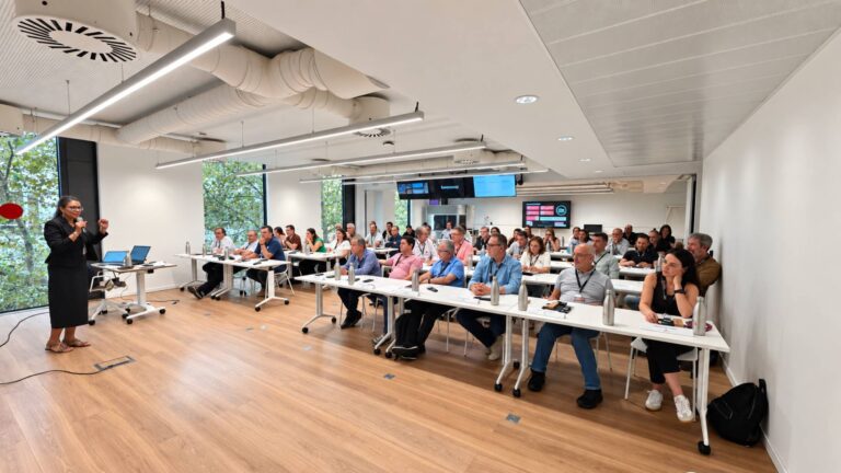 Representantes da Uniodonto e do Sistema Ocesp concluem intercâmbio em Barcelona