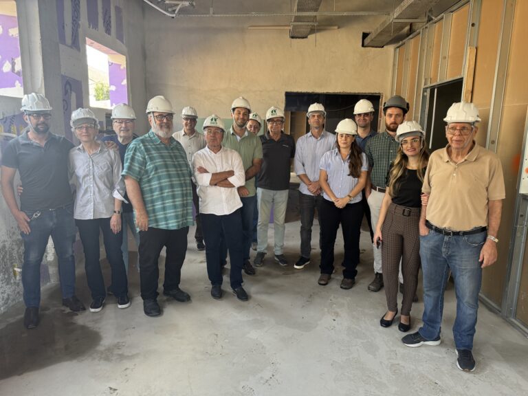 AVANÇO DAS OBRAS DO HOSPITAL UNIMED EM BARRA DO PIRAÍ