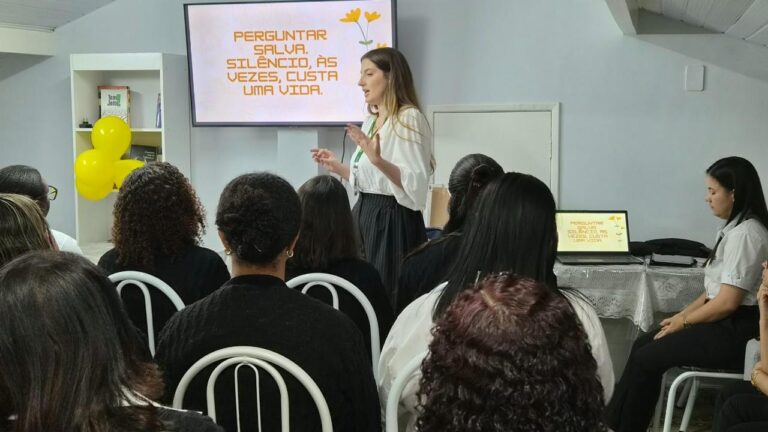 Unimed Costa do Sol participa de ação do Setembro Amarelo na Fortes