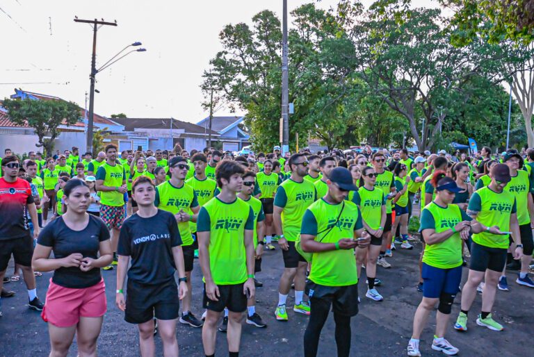 Cooperac Run Experience, realizada pelo Sicoob Cooperac, arrecada mais de R$ 56 mil para o Lar São Vicente de Paulo