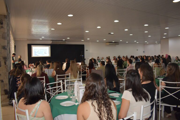 Unimed Regional Jaú Promove Encontro em Comemoração ao Dia das Secretárias