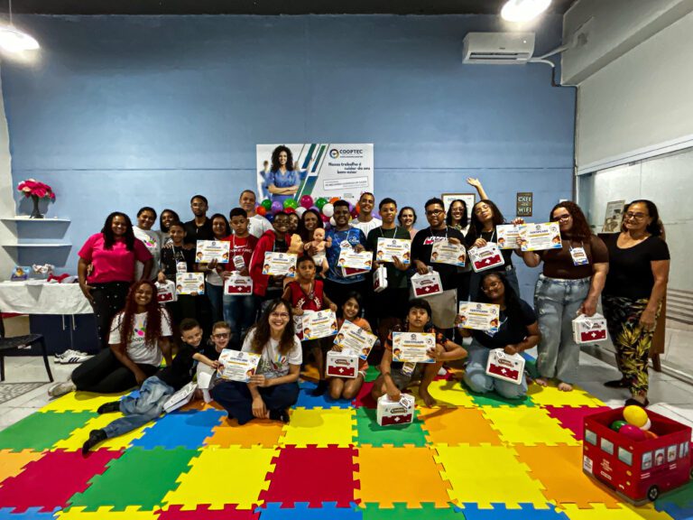 COOPTEC realiza workshop infantil de primeiros socorros com aprendizado e diversão